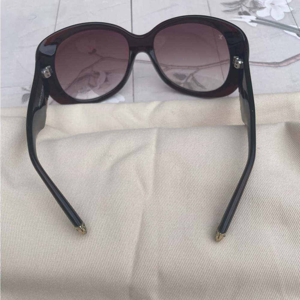 Louis Vuitton round sunglasses - Picture 5 of 9